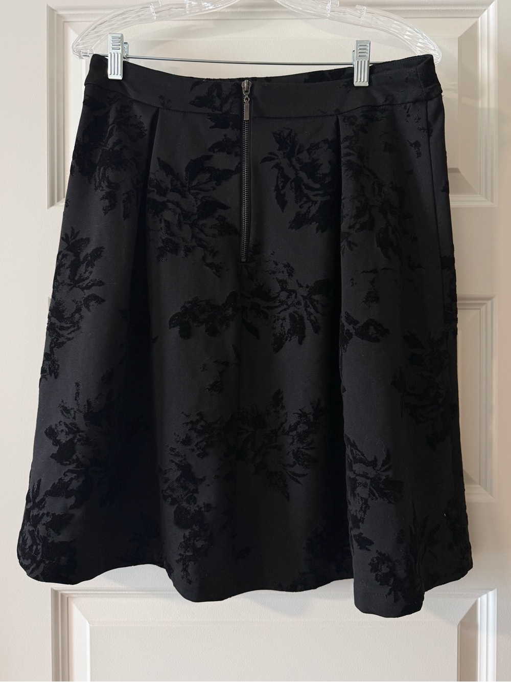 Black Floral Skirt - Picture 3 of 3